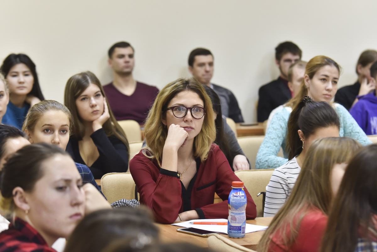 огу университет оренбург. оренбургский университет студенты. иностранные студенты. огау оренбург студенты. оренбургский государственный университет выпускники.