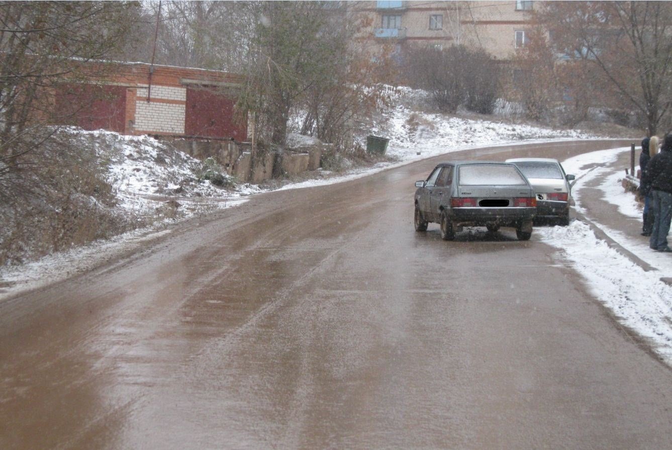 Рп 5 бугуруслан. Полицейская машина Бугуруслан. Бугуруслан пешеход зимой. Погода в Бугуруслане. РП Бугуруслан.