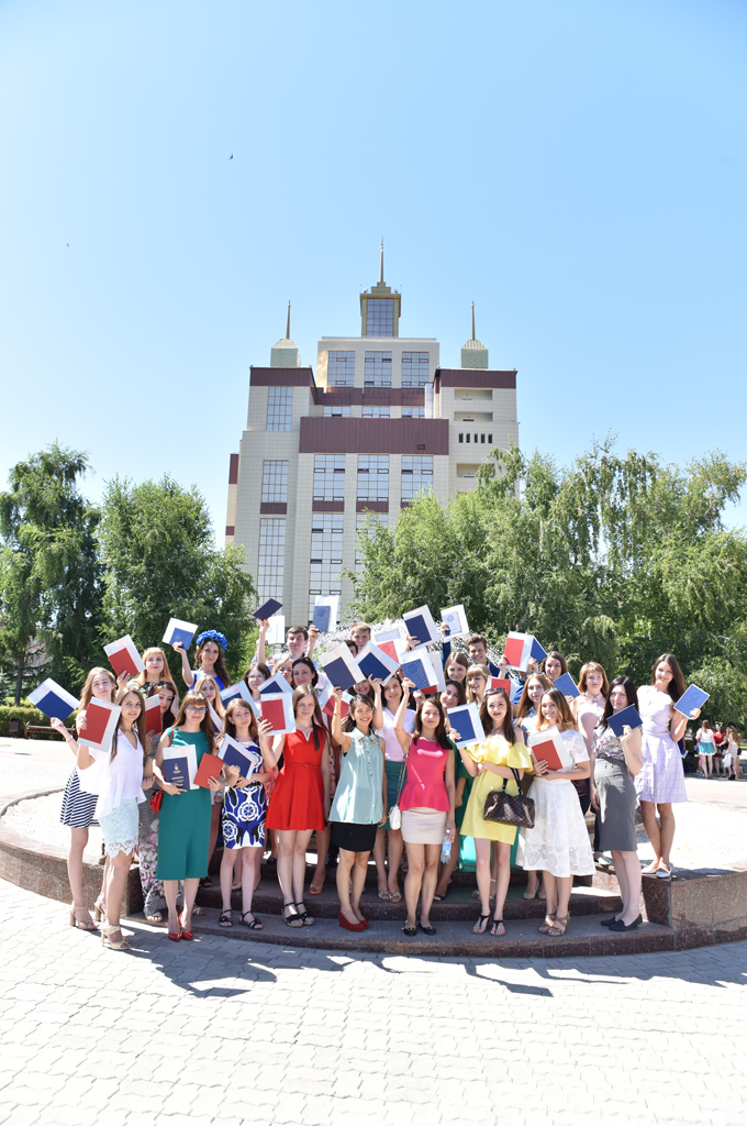 огу оренбург университет факультеты. аграрный университет оренбург. студенты огу оренбург. флэшмоб студенты в институте. студенты огу оренбург.