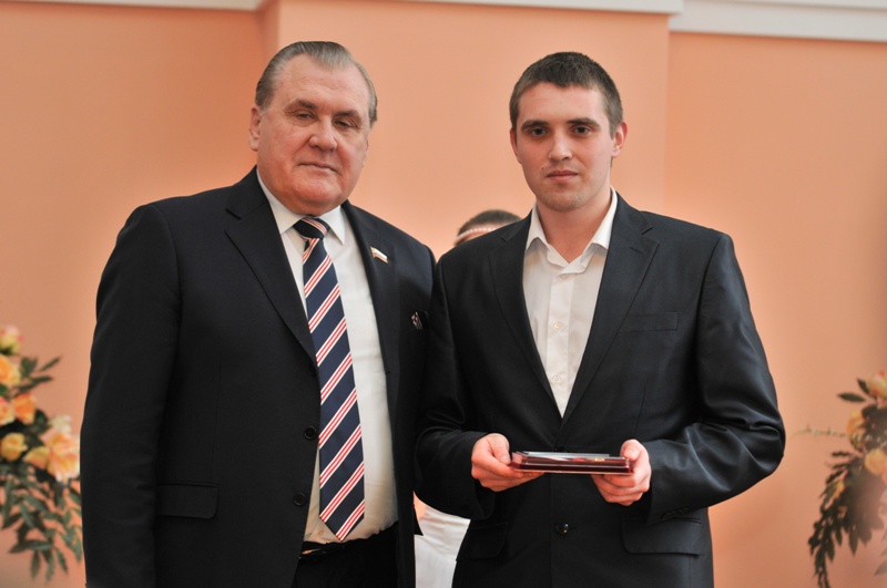 студент года оренбург. алмазов оренбург. доктор алмазов оренбург. алмазов оренбург. аллашов адилбай.