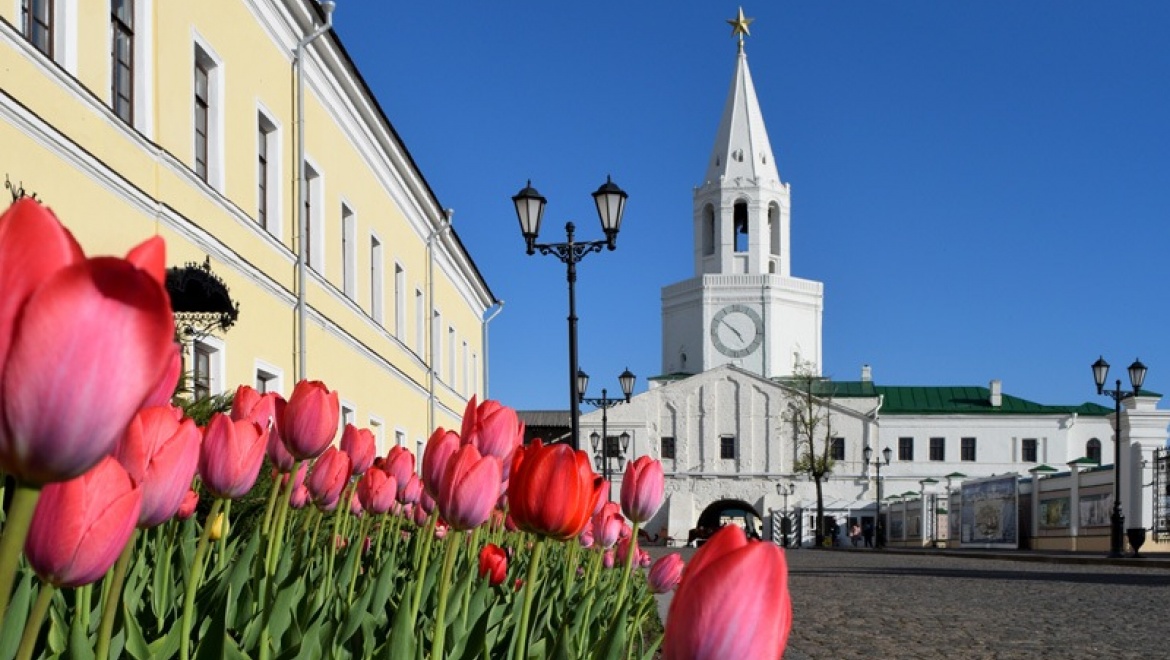 Несколько тысяч человек возьмутся за руки, чтобы обнять Казанский Кремль