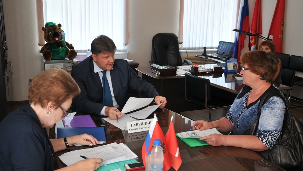 Сергей Гаврилин провёл выездной приём граждан в Александровском районе