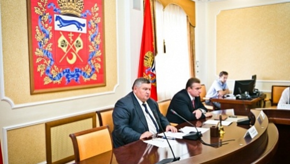 В Правительстве области обсудили исполнение майских указов Президента РФ 