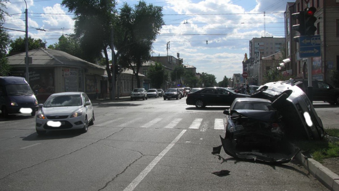 ДТП на улице Краснознаменной города Оренбурга