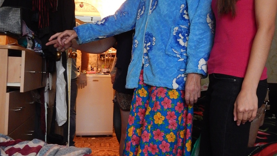 Семейный подряд: тетя с племянницей задержаны по подозрению в сбыте наркотиков