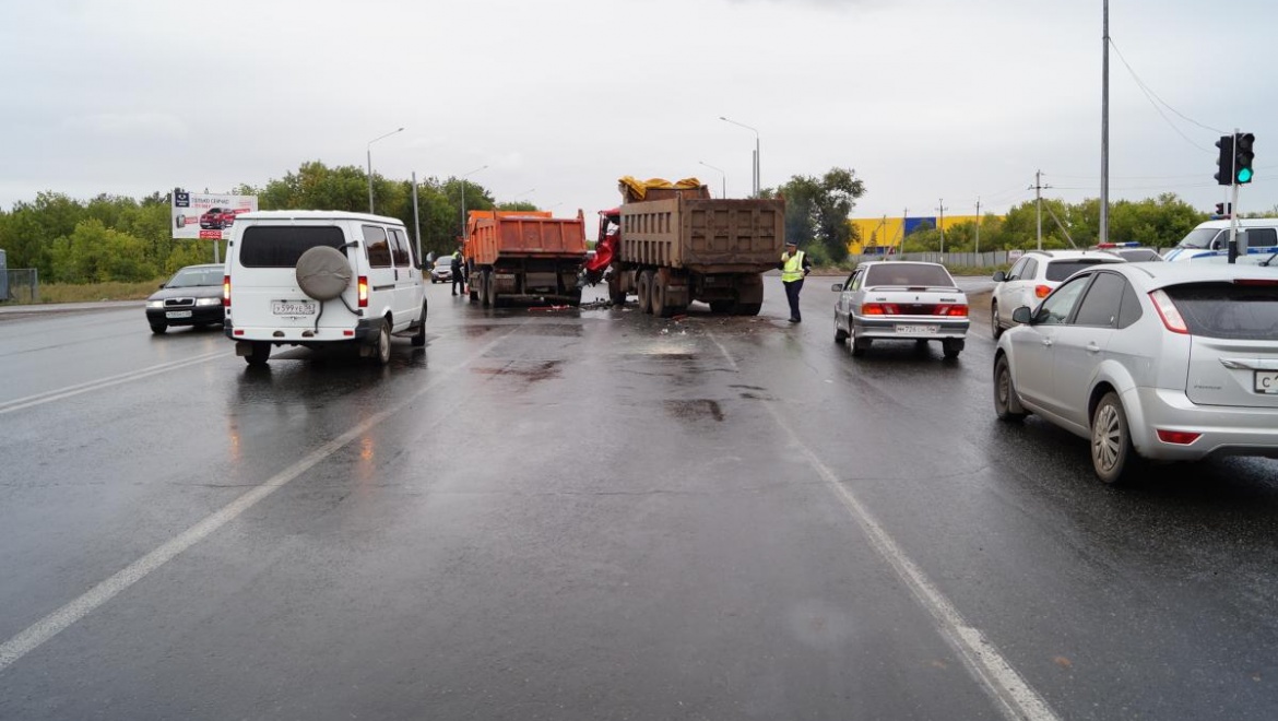 Тяжеловесное ДТП на Загородном шоссе