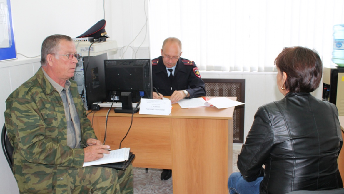 Руководители УМВД области начали проводить приемы граждан в области