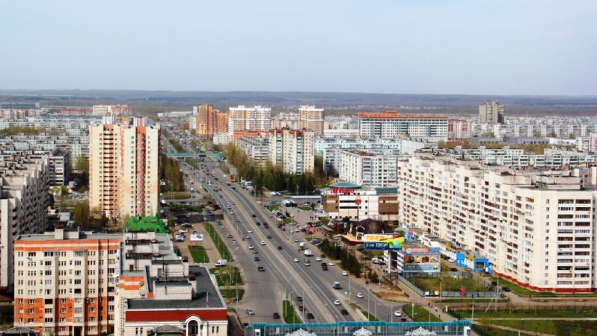 В Казани завершен ремонт проспекта Амирхана