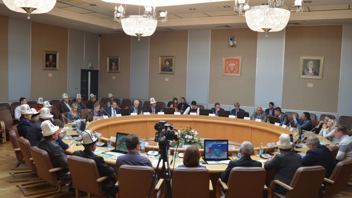 В Оренбурге обсудили укрепление интеграционных связей Кыргызстана и ЕАЭС