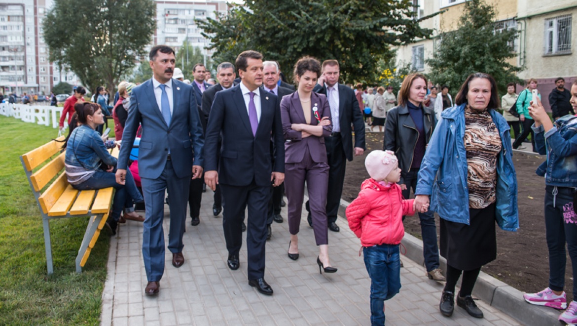 В Советском районе Казани открылась Аллея ветеранов Великой Отечественной войны