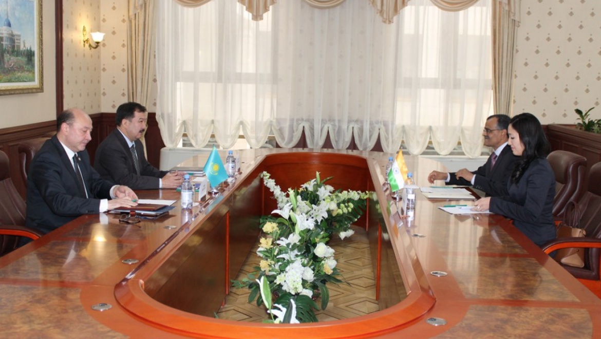 О встрече Генерального Прокурора с Послом Индии (г. Астана, 23 сентября 2015 года)