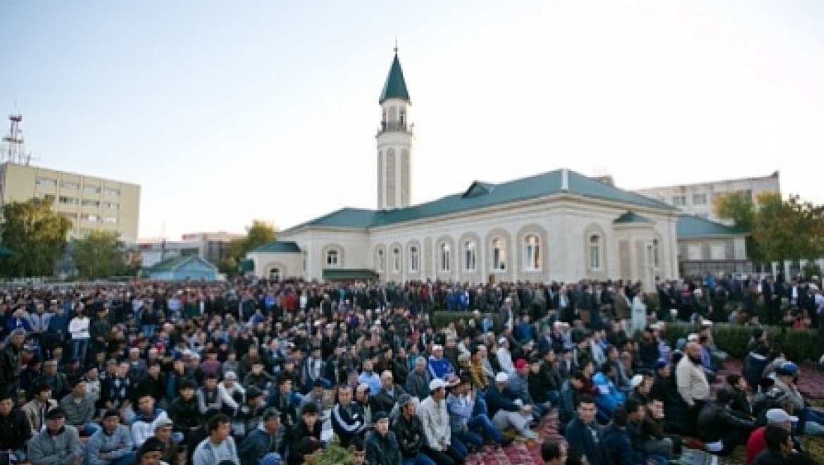 Мусульмане Оренбуржья отмечают Курбан-байрам