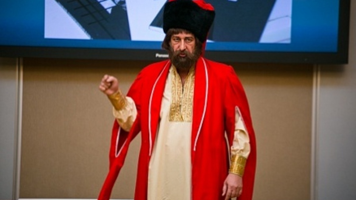 Оренбургская областная библиотека получила в подарок первое издание «Капитанской дочки» на французском языке 1869 года