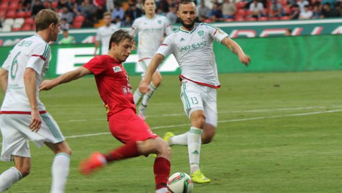 «Рубин» уступил грозненскому «Тереку»