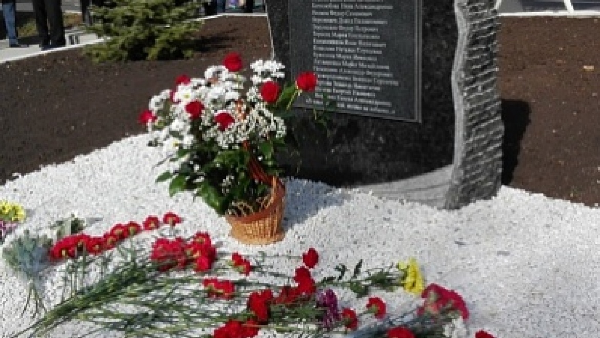 В Оренбурге установили памятный камень 