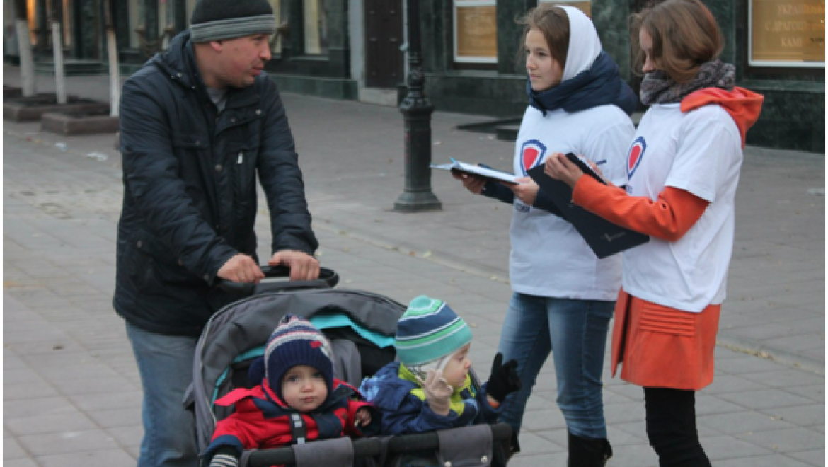 Оренбуржцев спросили об уровне жизни малообеспеченных семей