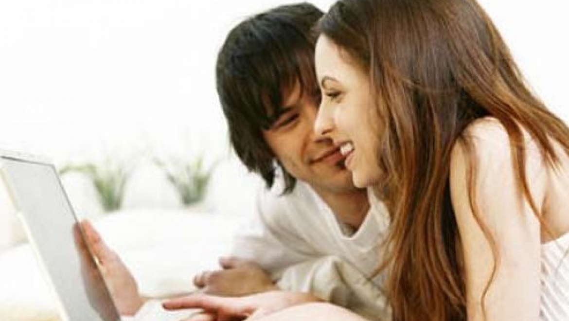 Казанские молодожены могут подать заявление на регистрацию брака в электронном виде