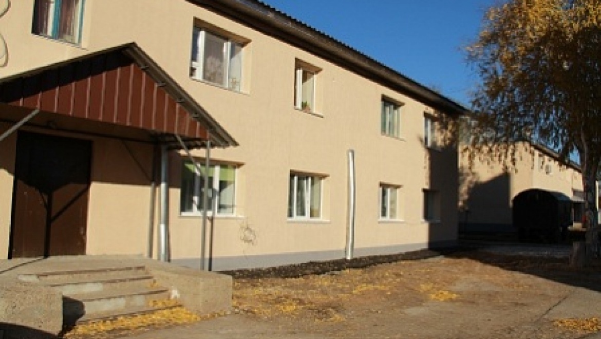 Дмитрий Аниськов ознакомился с качеством ремонтных работ в домах Оренбургского района