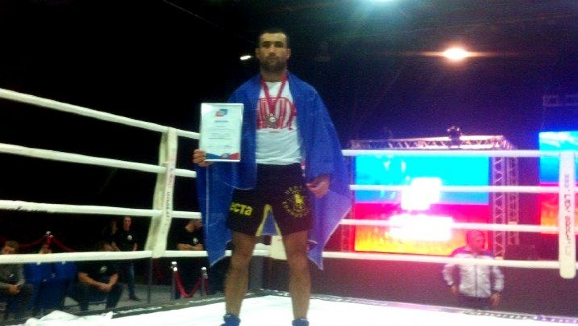 Оренбургский боец Эльгун Мамедов привез бронзу с Кубка России по MMA   