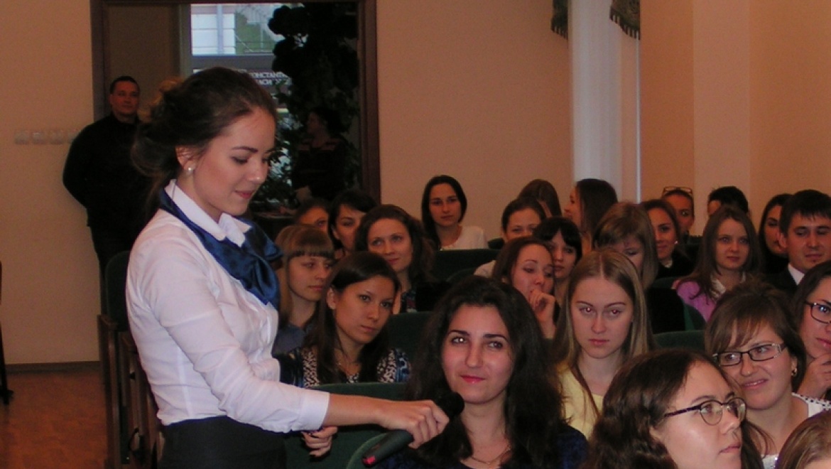 Молодые педагоги Казани принесли клятву учителя на городском празднике