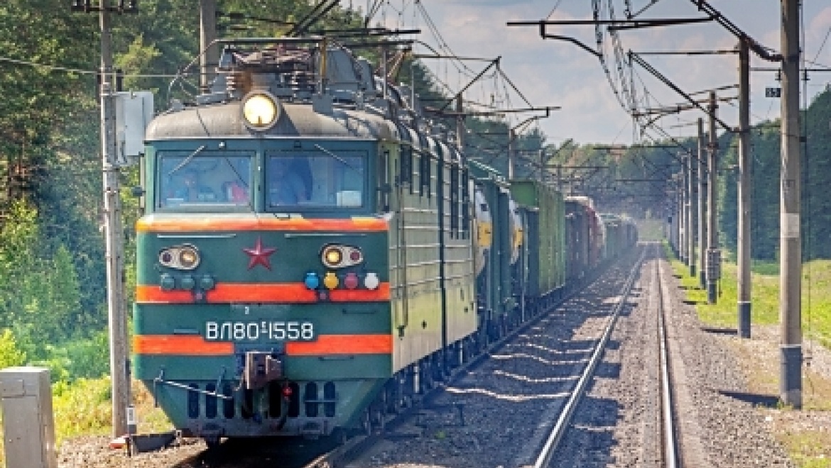 В дни ноябрьских праздников изменится расписание движения пригородных поездов