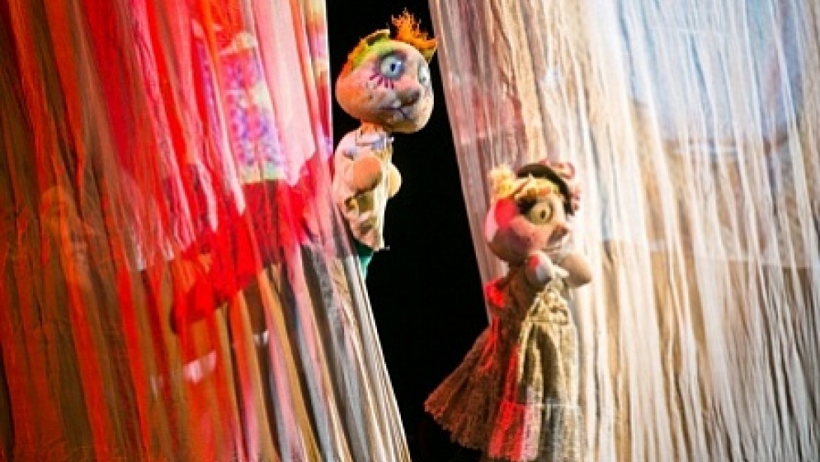 Областной театр кукол отметил 80-летний юбилей