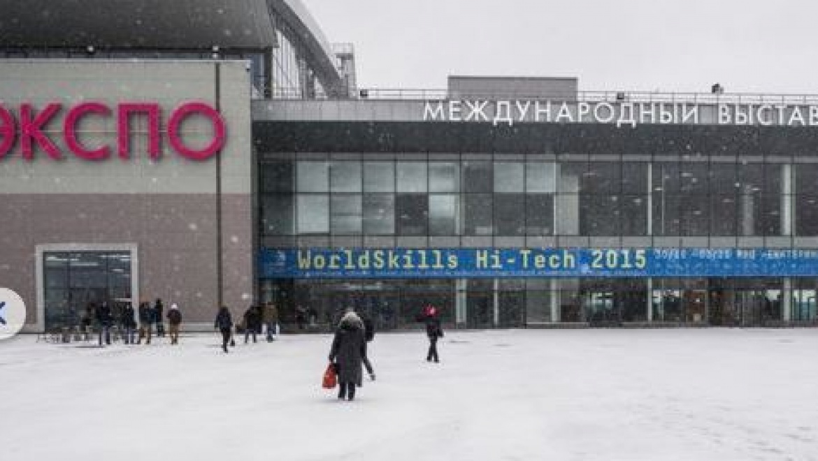 Учащиеся школы №35 спроектировали и собрали стартовый стапель для ракеты со спутником