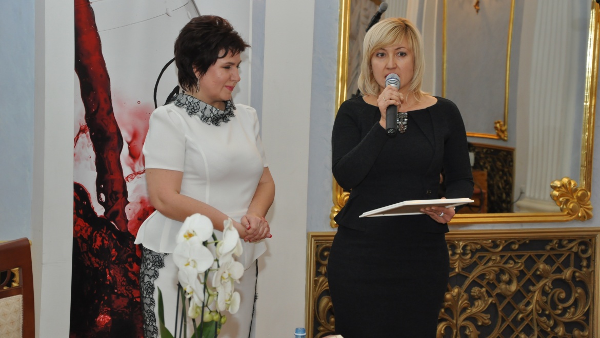 Наталья Ермашова презентовала книгу «В очередь за счастьем»