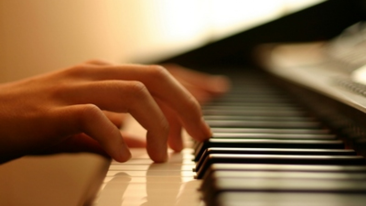 Казанцев приглашают на концерт фортепианной музыки