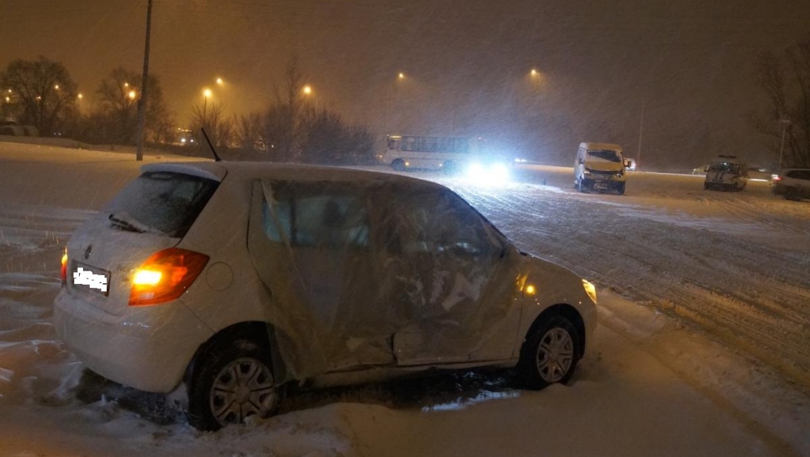 Женщина с ребенком пострадали в ДТП