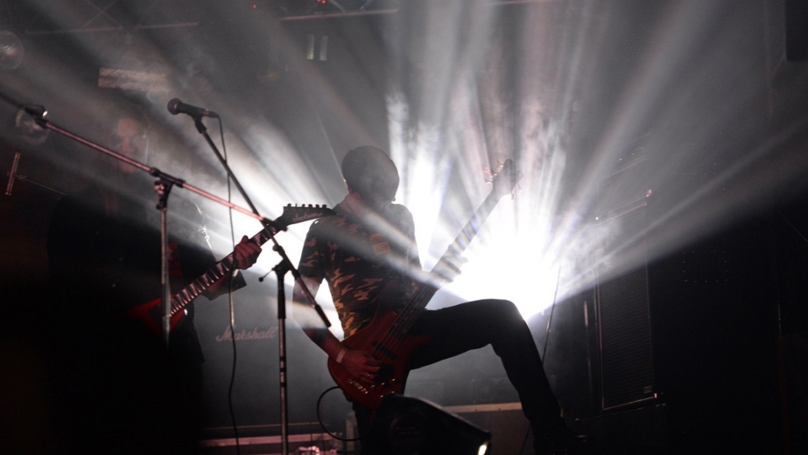 В Оренбурге состоялся фестиваль рок-музыки «Оренсток»