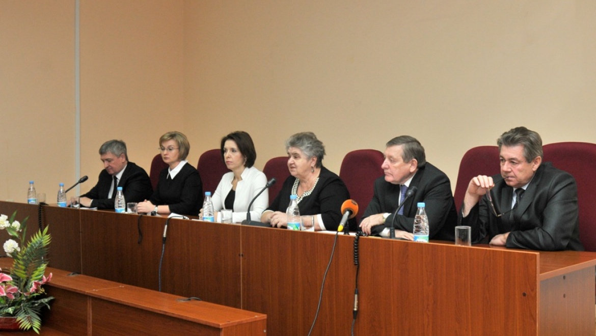 Ректоры ведущих вузов региона рассказали о правилах приема в 2016 году