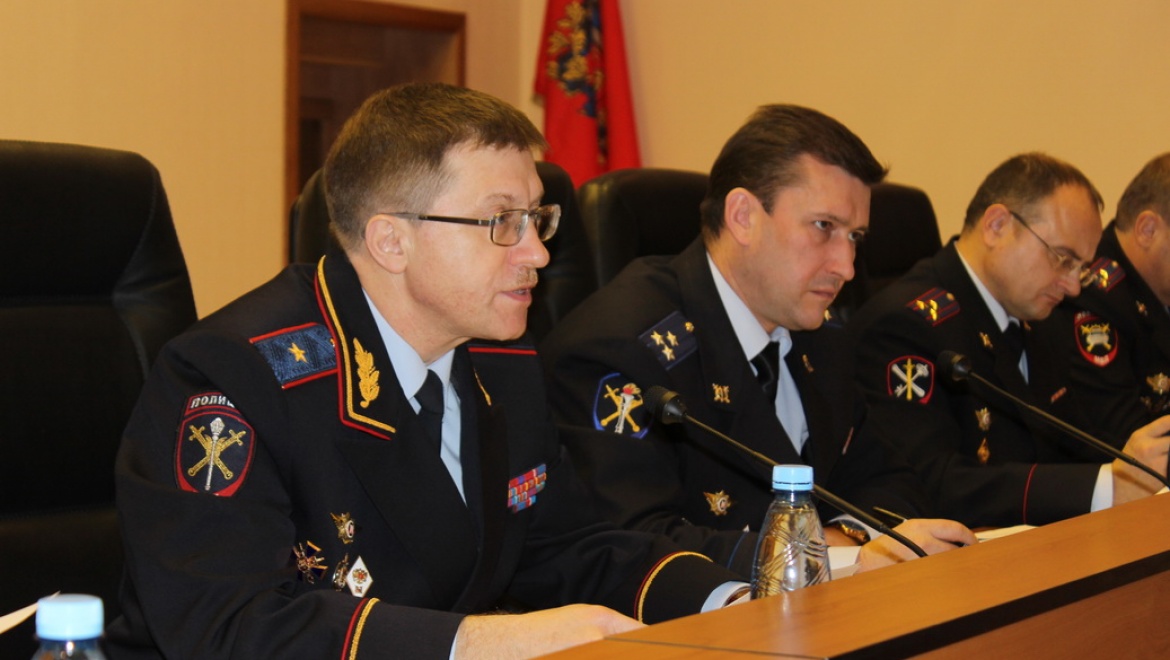 Михаил Давыдов потребовал активизировать работу по защите бюджетных средств