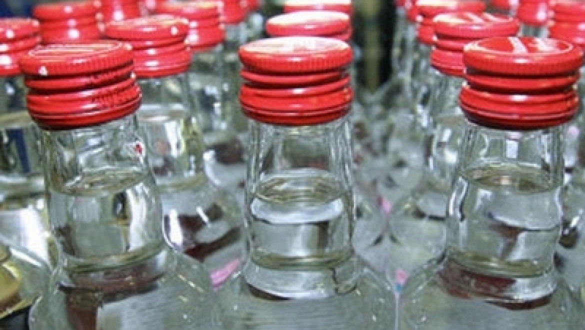 Жителей Казани призывают сообщать о пунктах продажи контрафактного алкоголя