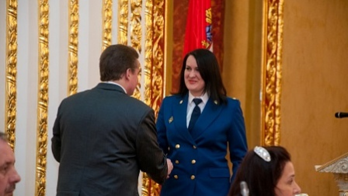 Юридическое сообщество Оренбуржья поздравили с профессиональным праздником