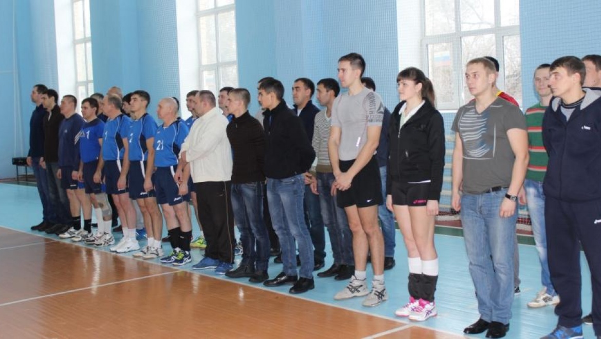 Завершились соревнования по волейболу памяти сотрудников Госавтоинспекции 