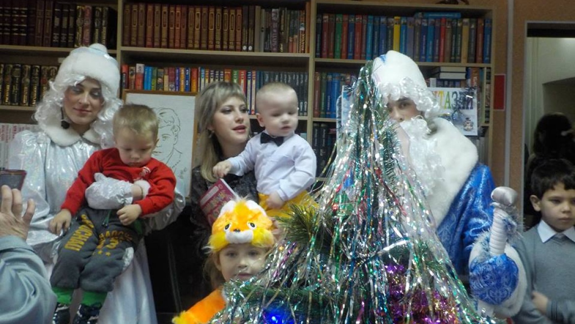 Новогоднее волшебство в библиотеке