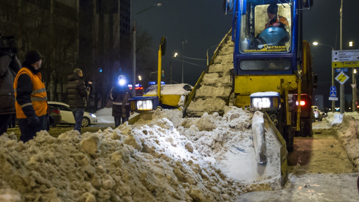 За последние сутки с улиц Казани вывезено 5,6 тыс. тонн снега и смета