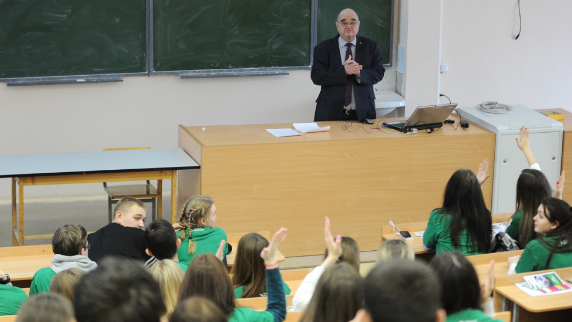 Оренбургские школьники познакомились с профессиями будущего