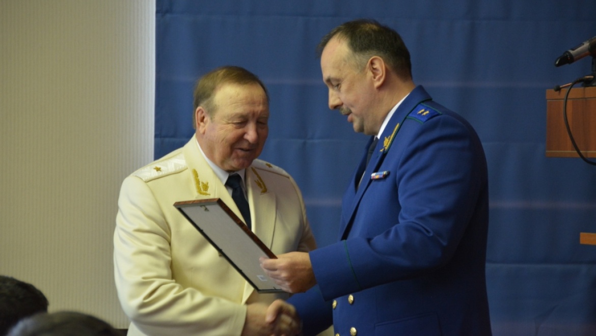 12 января - День работника прокуратуры РФ