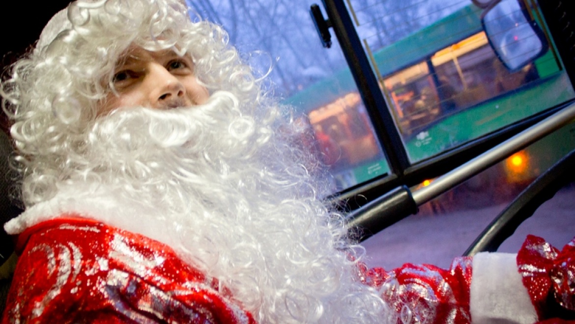 13 января казанцы смогут прокатиться на «новогоднем» автобусе по маршруту №1