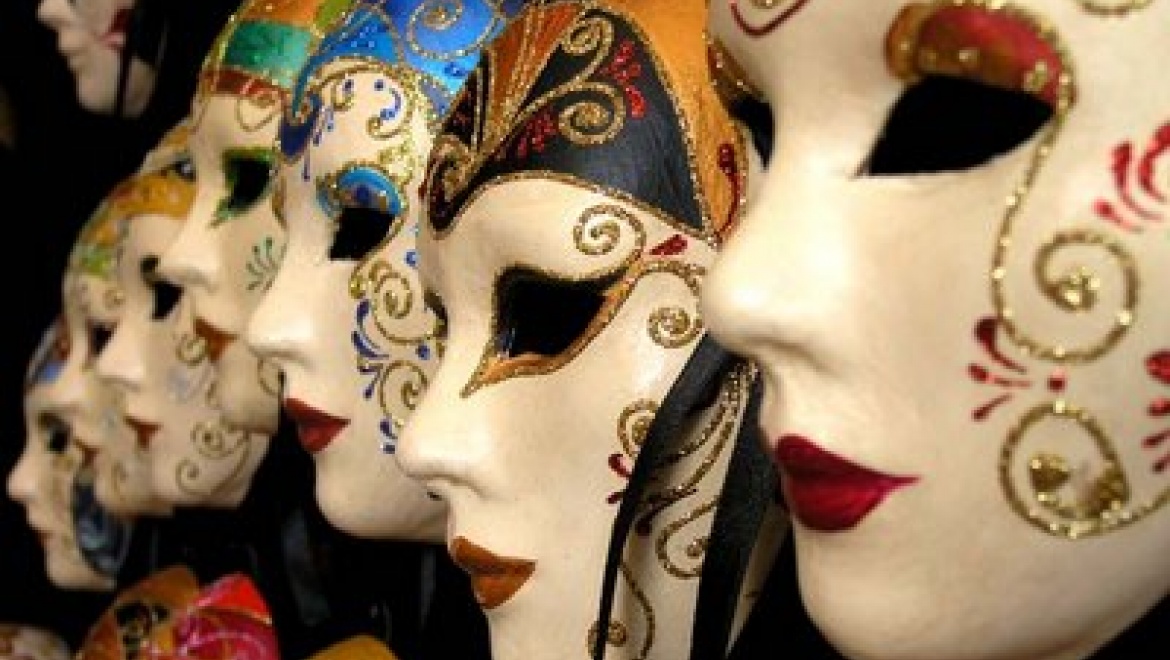 В Казани наградят авторов лучшей карнавальной маски и самого оригинального взгляда на Италию