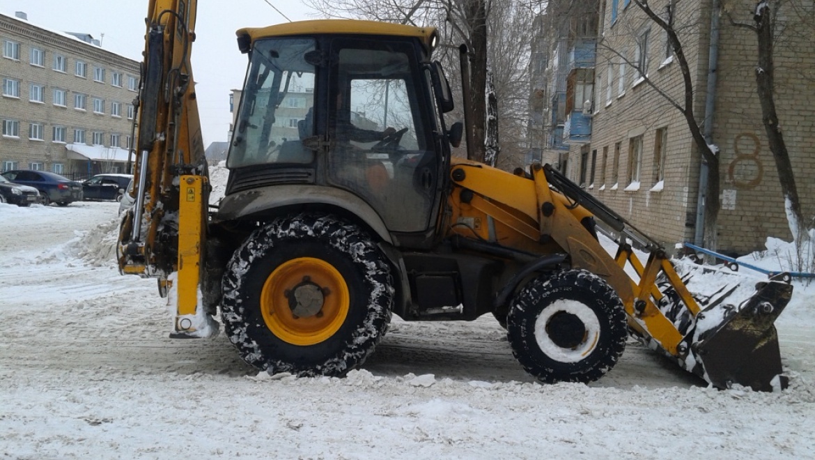 Депутаты держат на контроле ситуацию с уборкой снега в округах