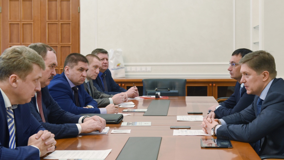 Рустам Нигматуллин встретился с представителями делегации Чувашской Республики