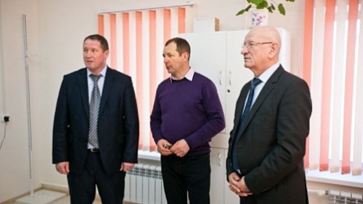 Губернатор Юрий Берг с рабочей поездкой посетил Асекеевский район