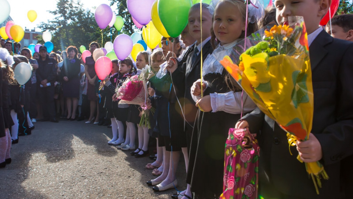 В казанских школах стартовал набор детей в первые классы