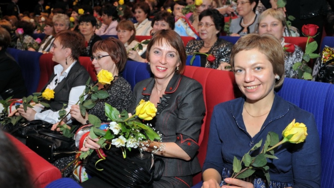 Начинается отбор номинантов на областную премию «Женщина Оренбуржья»