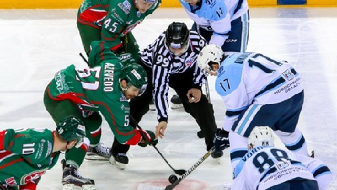 Казанский «Ак Барс» обыграл «Сибирь» в матче чемпионата Континентальной хоккейной лиги