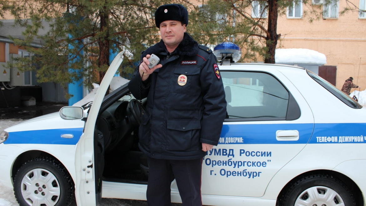 Полицейский задержал преступника, возвращаясь домой со службы