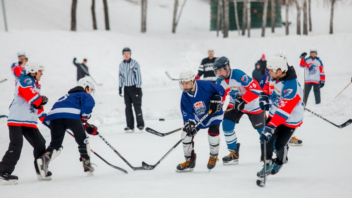 Казанцев приглашают сразиться в хоккей на открытом льду